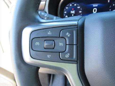 Used 2024 Chevrolet Tahoe Z71 w/ Luxury Package AWD/4WD image 26