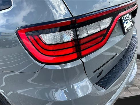 Used 2023 Dodge Durango R/T AWD/4WD image 25