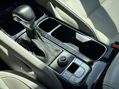 Used 2020 Kia Telluride S image 26