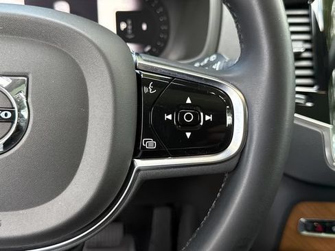 Used 2023 Volvo XC90 B6 Plus w/ Protection Package Premier AWD/4WD image 13