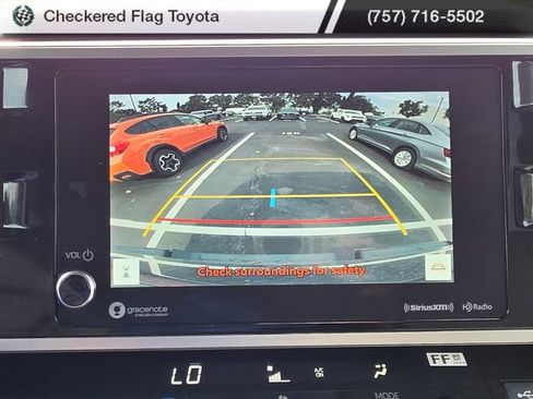 Used 2022 Toyota Tundra SR5 w/ SR5 Convenience Package AWD/4WD image 14