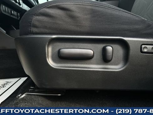 Used 2021 Toyota Tacoma TRD Sport w/ Technology Package AWD/4WD image 16