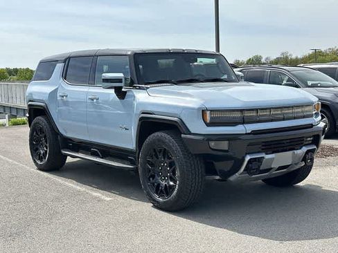 Used 2024 GMC Hummer EV 2X AWD/4WD image 32