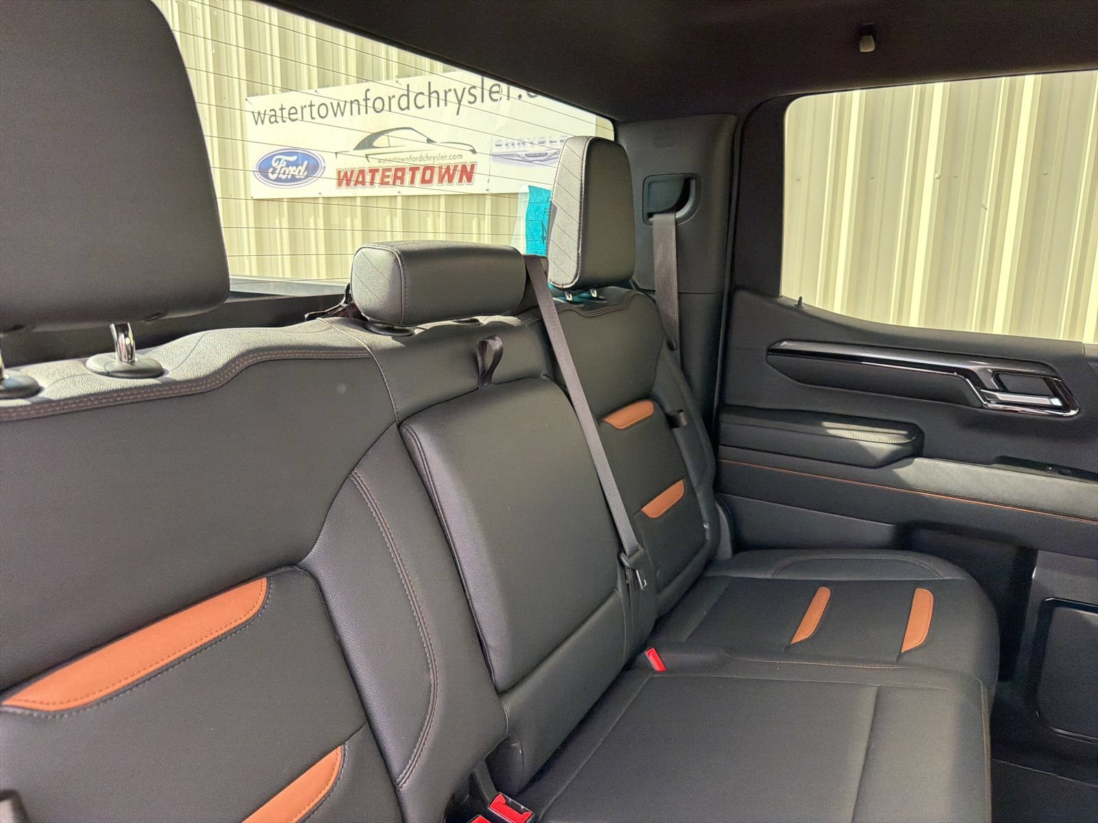 Used 2023 GMC Sierra 1500 AT4 AWD/4WD image 10