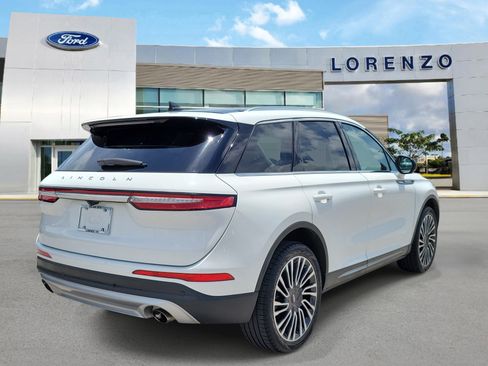 Used 2021 Lincoln Corsair Reserve w/ Elements Package AWD/4WD image 5