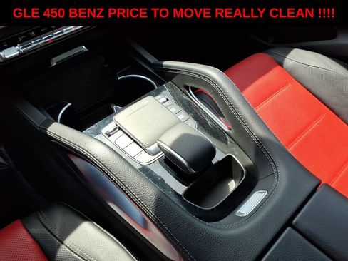 Used 2025 Mercedes-Benz GLE 450 4MATIC Coupe image 17