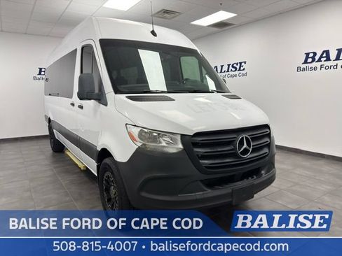 Used 2020 Mercedes-Benz Sprinter 2500 image 1