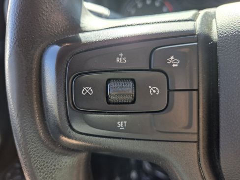 Used 2024 Chevrolet Silverado 2500 Custom w/ Custom Value Package image 27