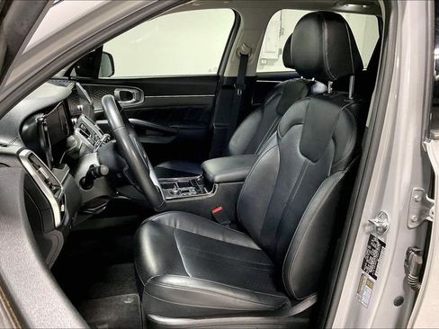 Used 2022 Kia Sorento SX image 32