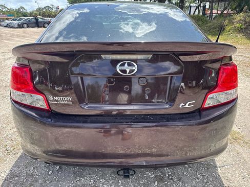 Used 2011 Scion tC FWD image 6