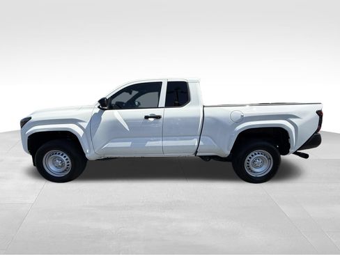 Used 2025 Toyota Tacoma SR RWD image 9