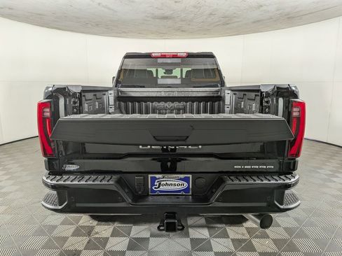 New 2026 GMC Sierra 3500 Denali Ultimate image 9