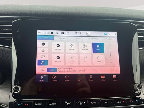 Used 2023 Jeep Wagoneer L Series III w/ Premium Group I image 12