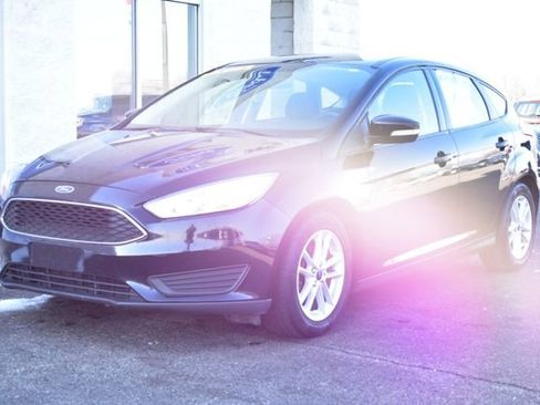 Used 2017 Ford Focus SE image 12