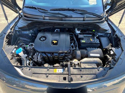 Used 2025 Kia Soul LX w/ LX Technology Package image 30