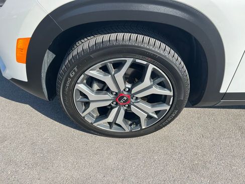 Used 2021 Kia Seltos SX w/ SX Sunroof Package image 13