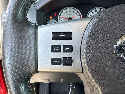 Used 2020 Nissan Frontier PRO-4X w/ Pro-4x Utility Package AWD/4WD image 22