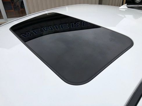 Used 2015 MAZDA MAZDA3 i Grand Touring image 12