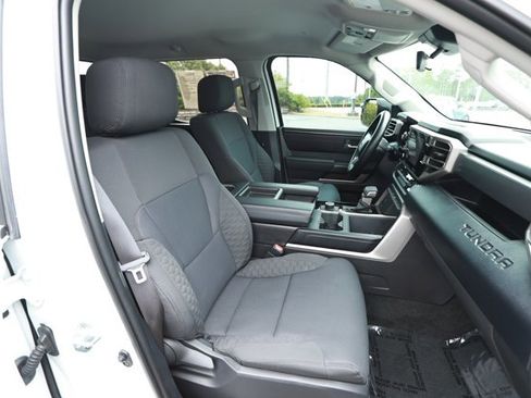Used 2024 Toyota Tundra SR5 w/ SR5 Convenience Package RWD image 29