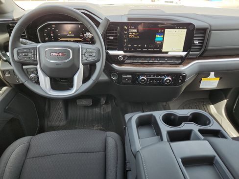 New 2026 GMC Sierra 1500 Elevation image 11