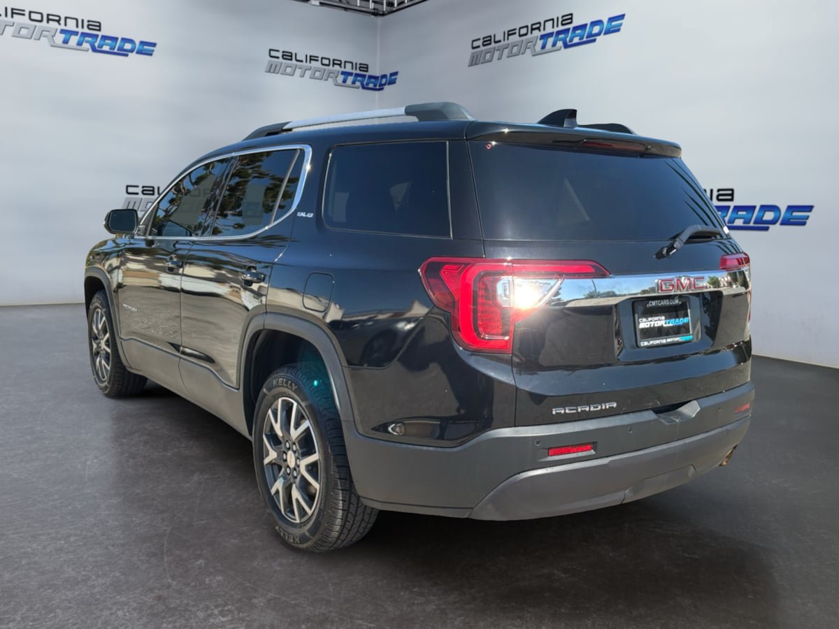 Used 2021 GMC Acadia SLE w/ Driver Convenience Package FWD image 7