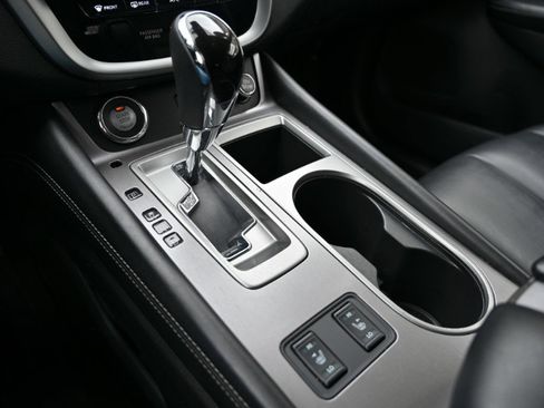 Used 2023 Nissan Murano SV image 27