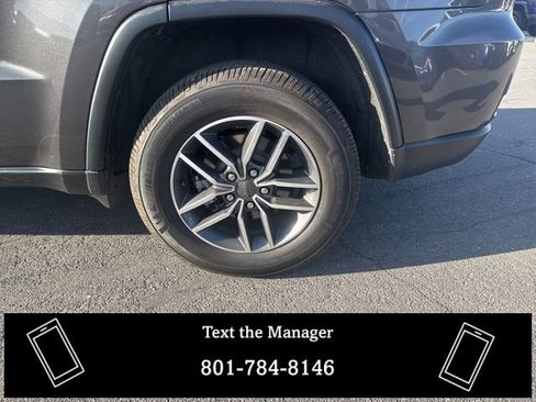 Used 2019 Jeep Grand Cherokee Limited w/ Trailer Tow Group IV image 6