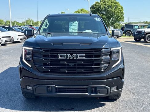 Used 2024 GMC Sierra 1500 Elevation AWD/4WD image 7