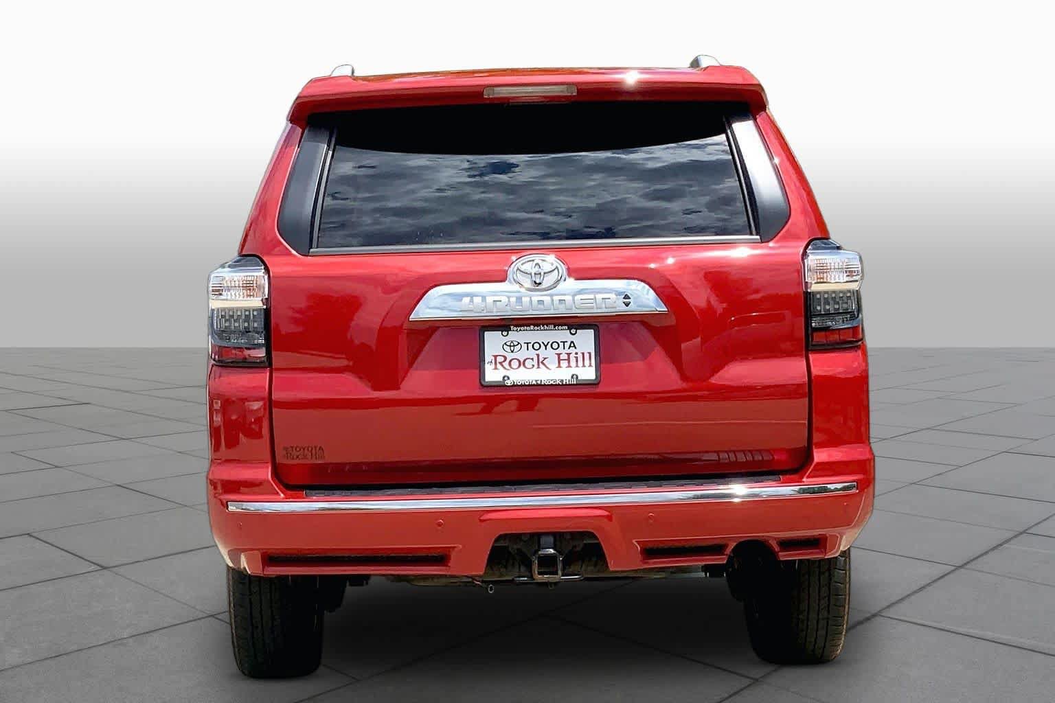 Used 2021 Toyota 4Runner Limited AWD/4WD image 5