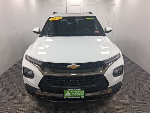 Used 2023 Chevrolet TrailBlazer ACTIV AWD/4WD image 2