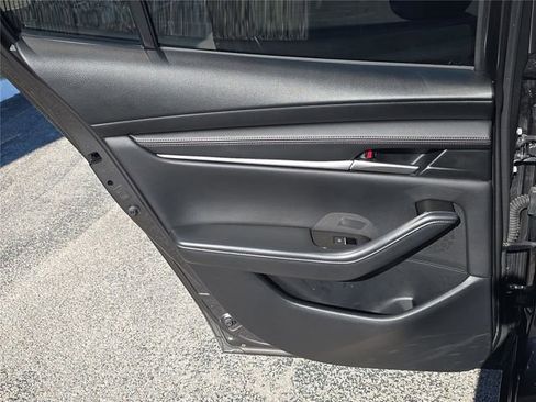 Used 2025 MAZDA MAZDA3 s FWD image 8
