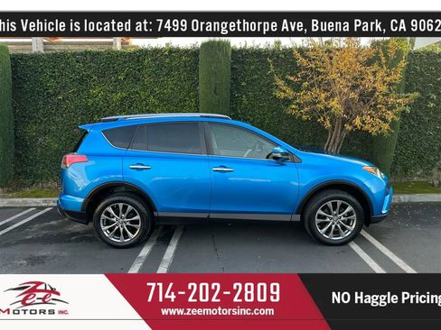 Used 2017 Toyota RAV4 Limited image 5