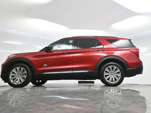 Used 2024 Ford Explorer King Ranch w/ Technology Package AWD/4WD image 67