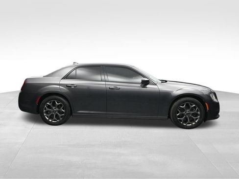 Used 2015 Chrysler 300 S AWD/4WD image 6