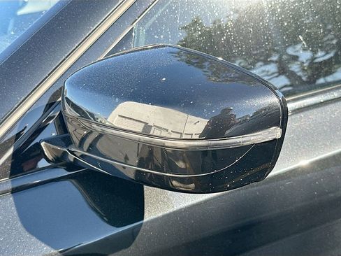 Used 2020 BMW 540i xDrive 540i xDrive w/ M Sport Package image 10