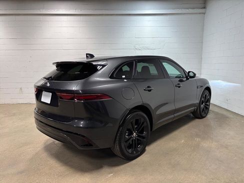 Used 2025 Jaguar F-PACE R-Dynamic S image 6