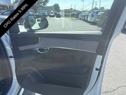 Used 2026 Volvo XC90 B6 Ultra w/ Protection Package Premier AWD/4WD image 4