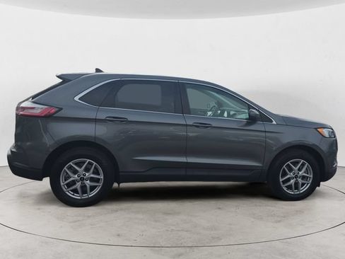 Used 2024 Ford Edge SEL AWD/4WD image 6
