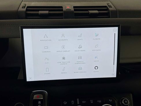 Used 2022 Land Rover Defender 110 S AWD/4WD image 15