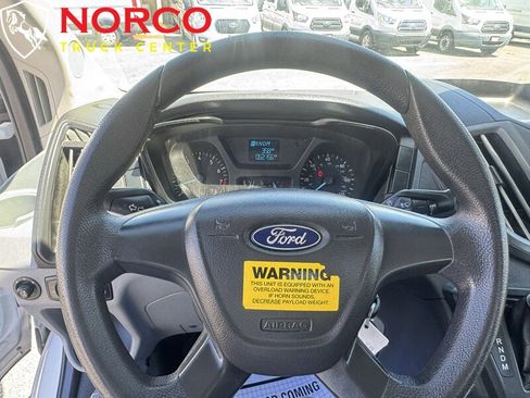Used 2018 Ford Transit 250 138 RWD image 19