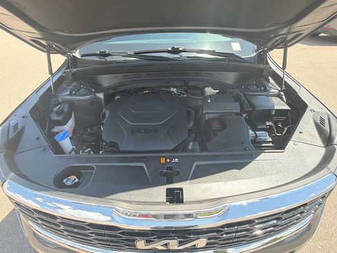 Used 2022 Kia Telluride LX AWD/4WD image 34