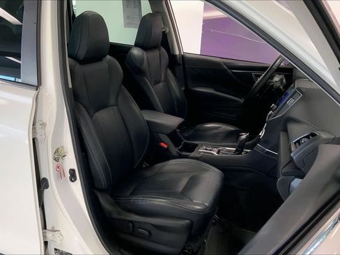 Used 2020 Subaru Forester Touring w/ Popular Package #2 image 12