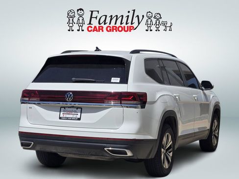 Used 2024 Volkswagen Atlas SE FWD image 4