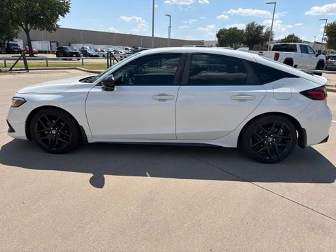 Used 2024 Honda Civic Sport image 8