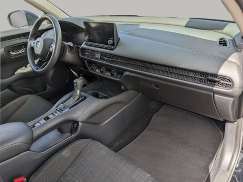 Used 2024 Honda HR-V LX image 12