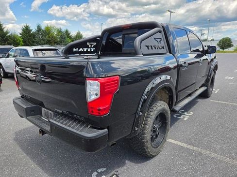 Used 2019 Nissan Titan SL w/ Midnight Edition AWD/4WD image 16