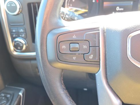 Used 2022 GMC Sierra 1500 Elevation w/ LPO, Elevation Black Package image 29