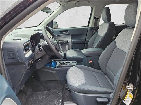 New 2026 Ford Maverick XLT image 4