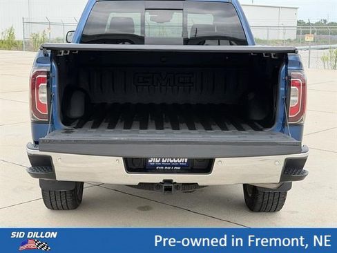 Used 2018 GMC Sierra 1500 SLT AWD/4WD image 6
