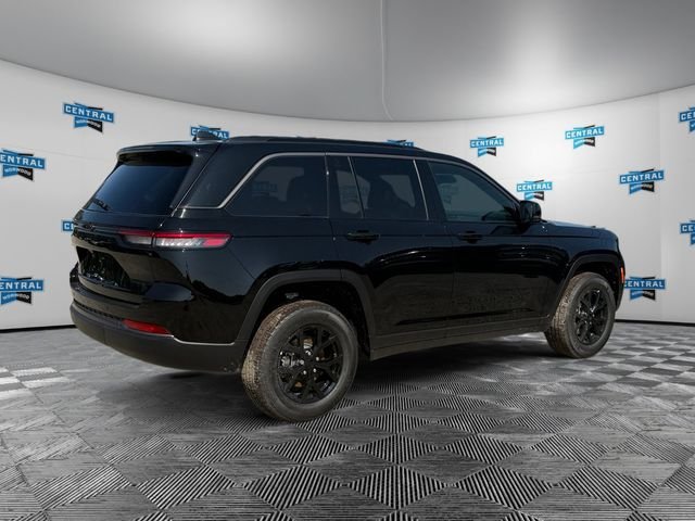 New 2026 Jeep Grand Cherokee Altitude AWD/4WD image 5